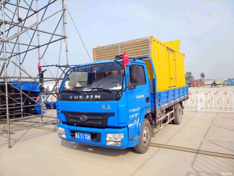 灵川800KW柴油发电机组油耗是多少？