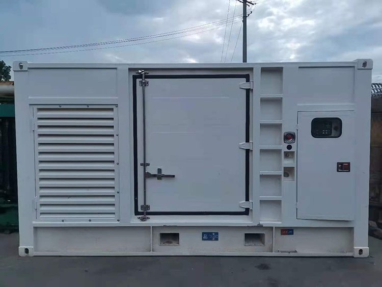 灵川控制系统的品牌和价格会影响柴油发电机的性能吗？