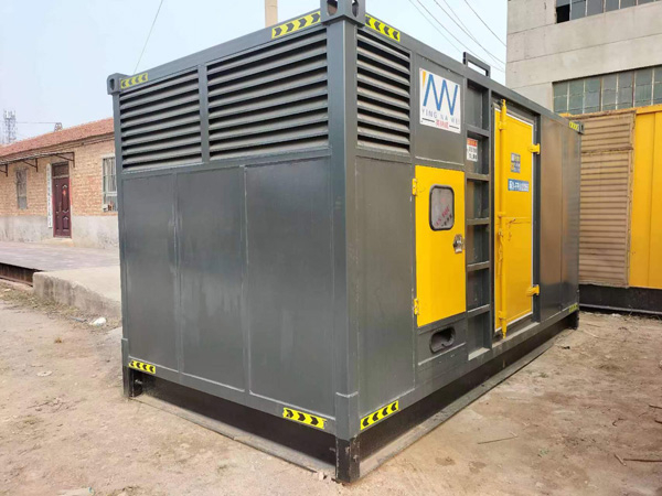 灵川柴油发电机输出电流大小是有什么决定的？