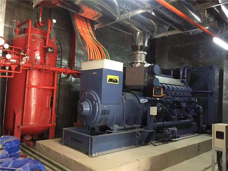 灵川寒冷地区冬季使用柴油发电机组前如何预热机油？