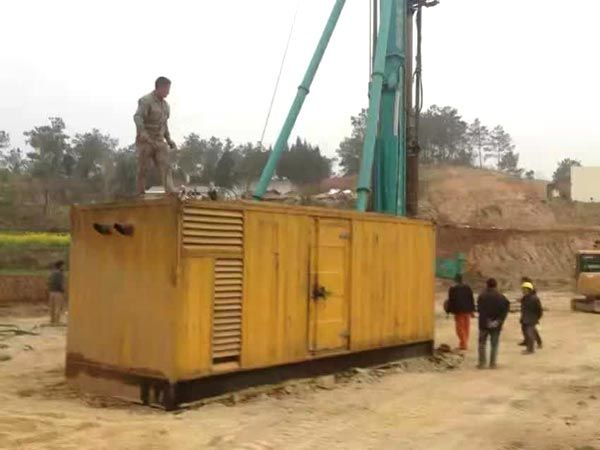 灵川如何判断水冷式机油散热器密封件是否需要更换？